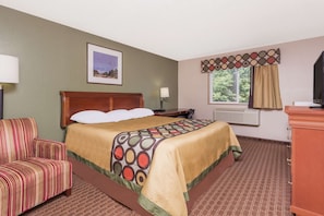 Room, 1 Queen Bed, Smoking | Desk, iron/ironing board, free cribs/infant beds, rollaway beds