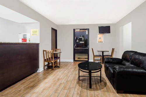 Super 8 by Wyndham Augusta/Ft Eisenhower Area