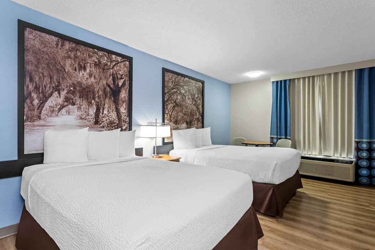 Room, 2 Double Beds, Non Smoking (1st Floor) | Desk, iron/ironing board, cots/infant beds, free WiFi