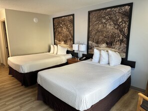 Desk, iron/ironing board, cots/infant beds, free WiFi
