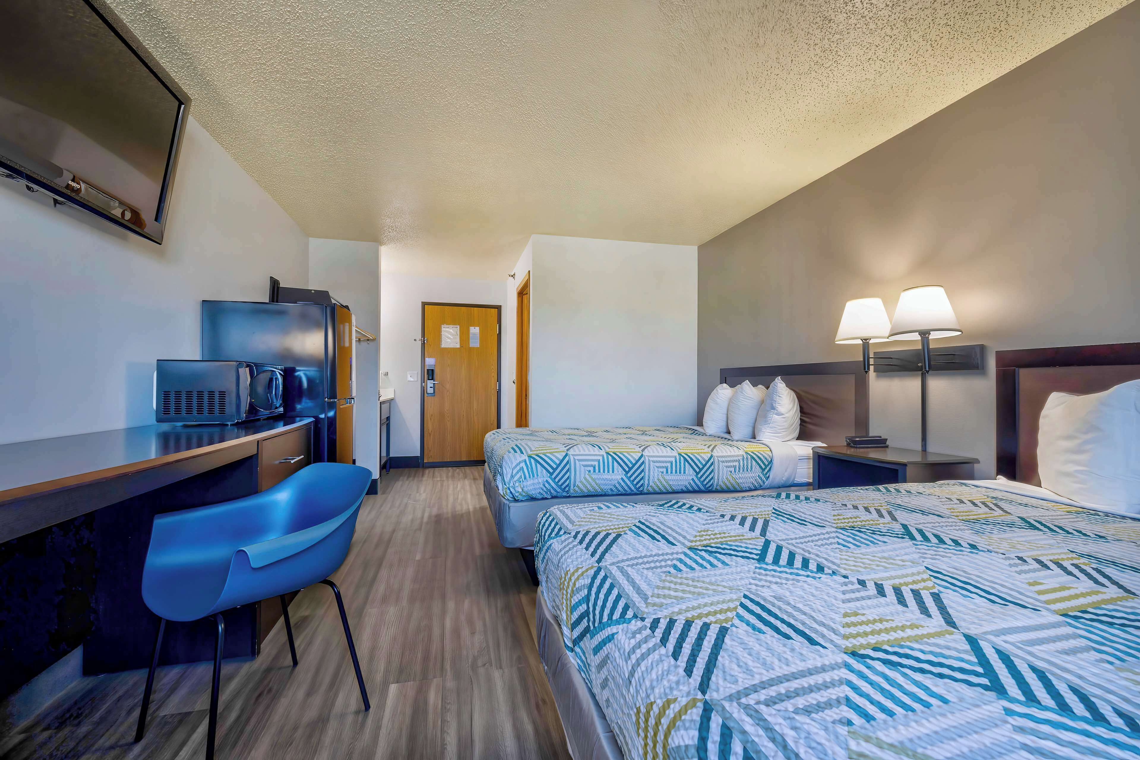 Desk, iron/ironing board, free WiFi, bed sheets