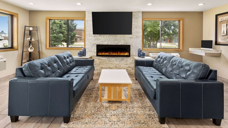 Super 8 by Wyndham Ankeny/Des Moines Area
