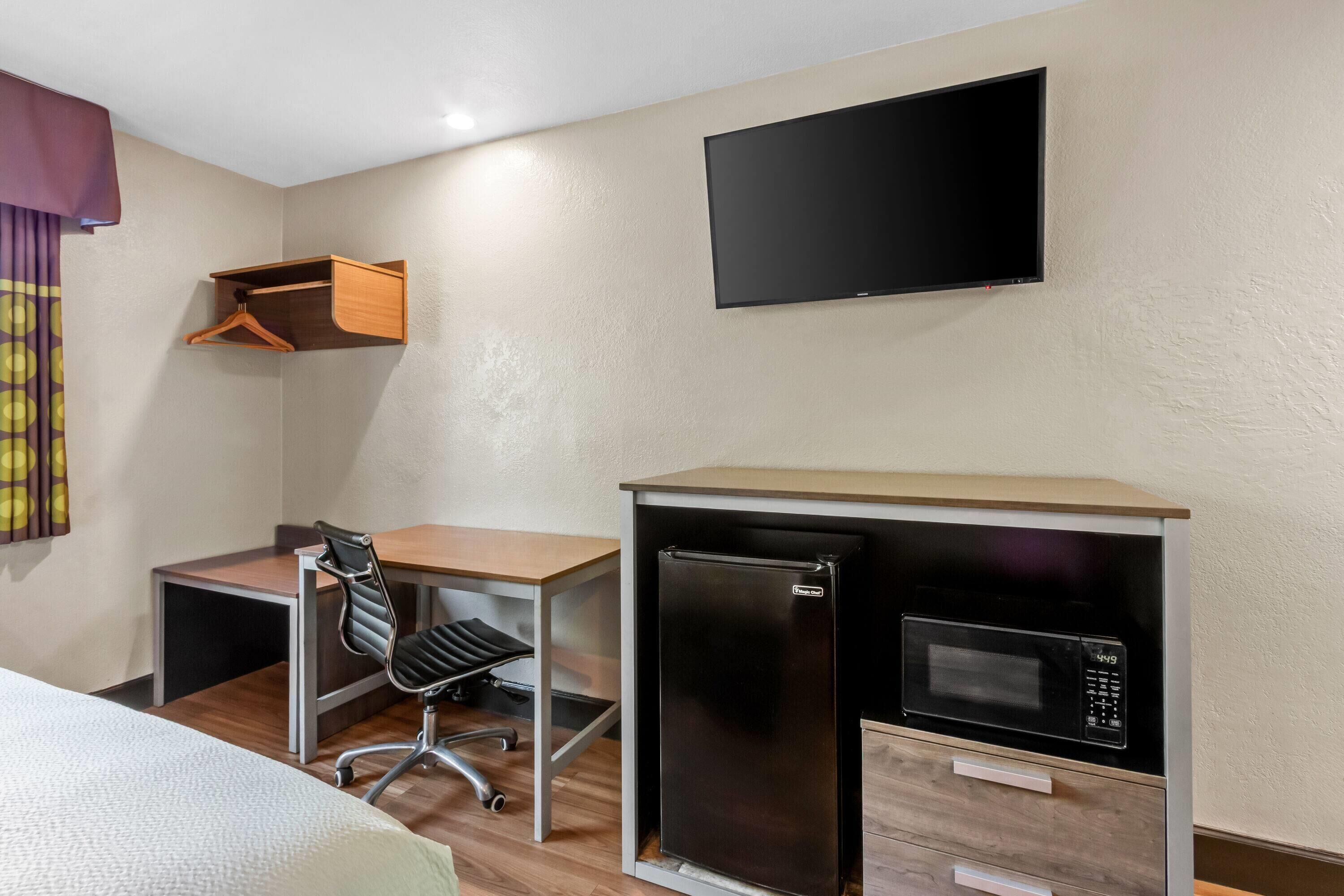 Desk, iron/ironing board, free cots/infant beds, free WiFi