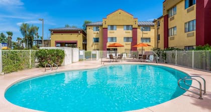 Super 8 by Wyndham - Mesa/Gilbert