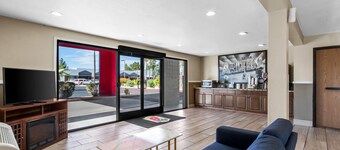 Super 8 by Wyndham - Mesa/Gilbert