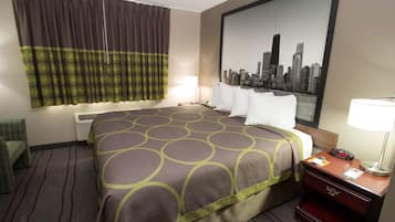 Bàn, khu vực làm việc phù hợp cho laptop, màn/rèm cản sáng