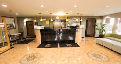 Super 8 by Wyndham Chicago O'Hare Airport