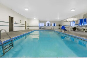 Piscine intérieure