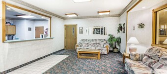 Super 8 by Wyndham Willcox