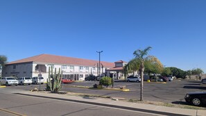 Fachada de la propiedad