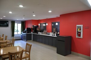 Desayuno continental incluido todos los días 