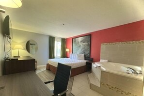 Habitación Deluxe doble, 1 cama de matrimonio grande, no fumadores, bañera de hidromasaje | 1 dormitorio, ropa de cama de alta calidad, edredones de plumas