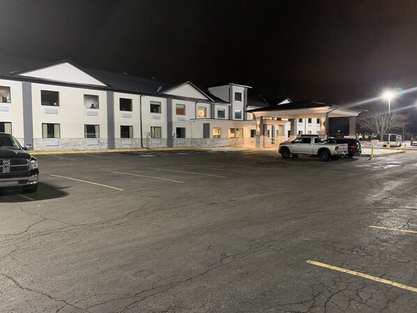 Exterior - Quality Inn Mishawaka - South Bend (Mishawaka)