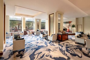Bar (on property) - Shangri-La Harbin (Harbin)