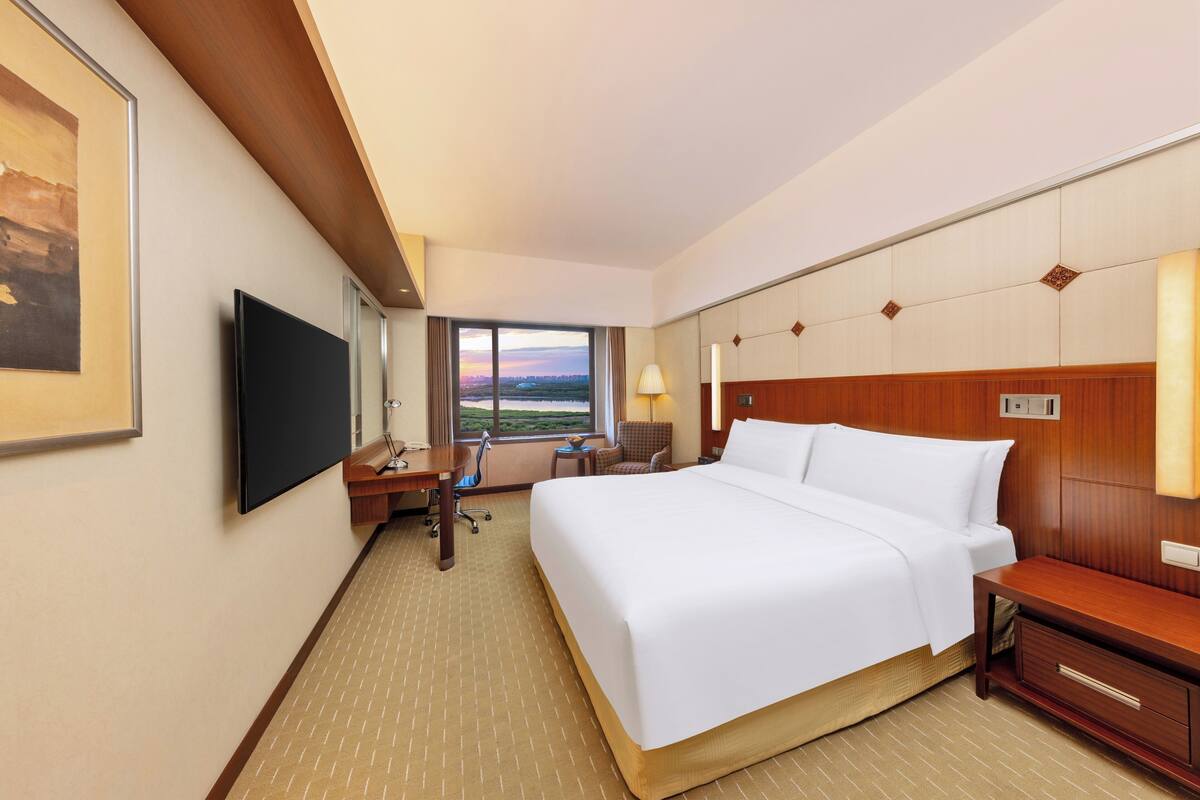 Ropa de cama de alta calidad, cubrecamas y minibar 