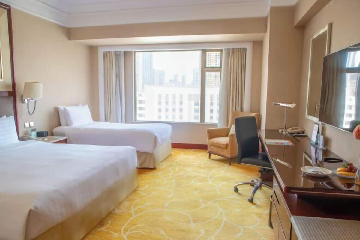 Minibar, in-room safe, desk, blackout drapes