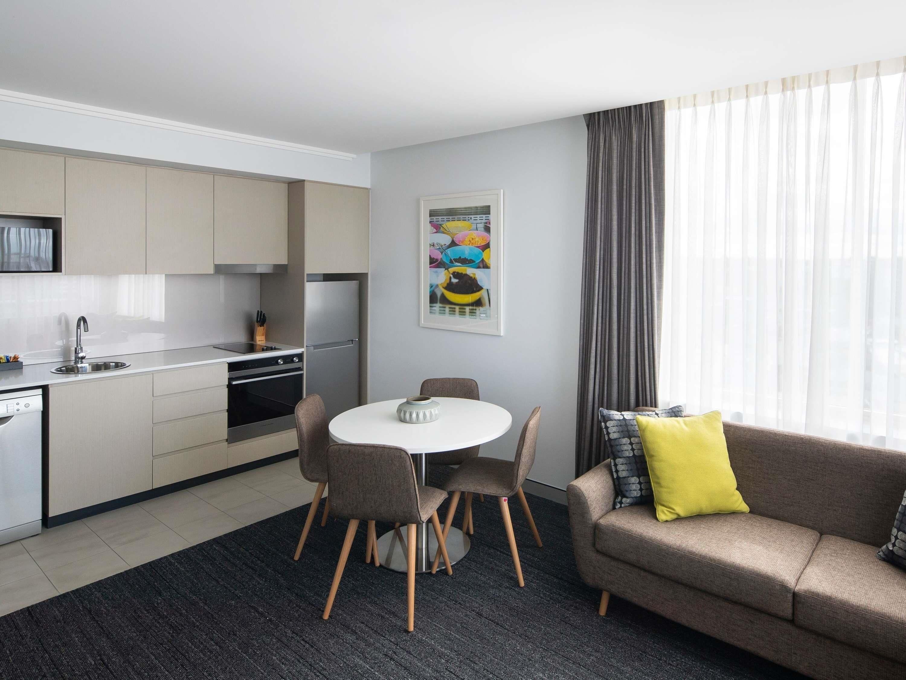 Apartamento ejecutivo, 1 habitación | Caja fuerte, escritorio, espacio para trabajar con un portátil