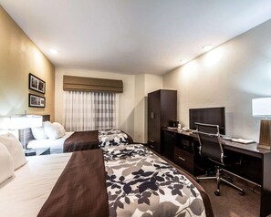 Quarto standard, 1 cama de casal, para não fumantes | Cofres nos quartos, ferros/tábuas de passar roupa, berços