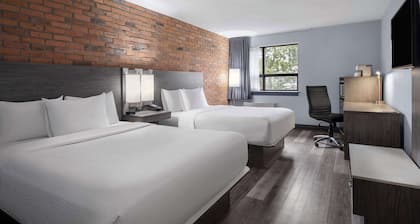 Travelodge by Wyndham Barrie