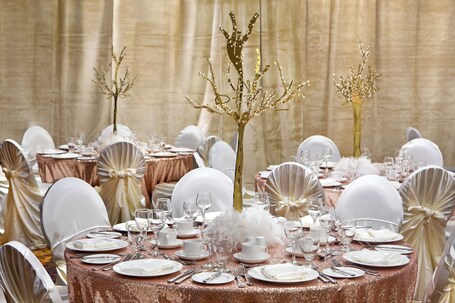 DoubleTree by Hilton Toronto Airport - Image 33