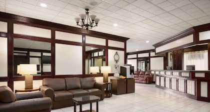 Travelodge By Windham Whitecourt