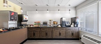 SureStay Hotel by Best Western Virginia Beach Royal Clipper