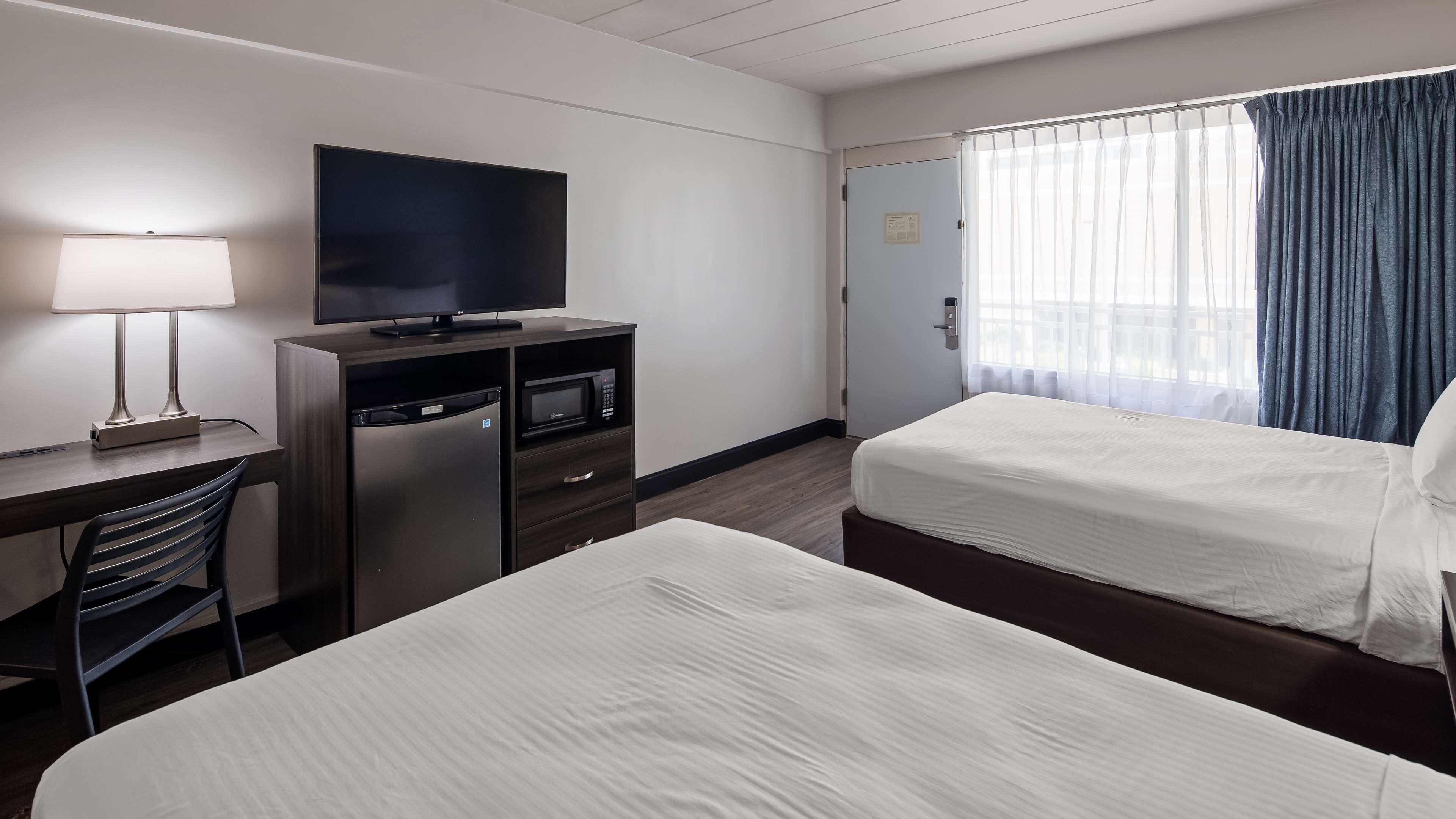 Photo - SureStay Hotel by Best Western Virginia Beach Royal Clipper
