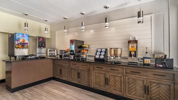 Free daily continental breakfast
