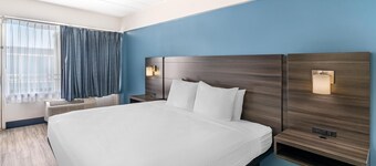 SureStay Hotel by Best Western Virginia Beach Royal Clipper