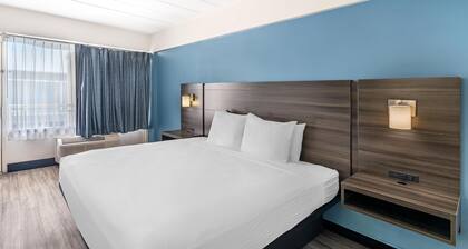 SureStay Hotel by Best Western Virginia Beach Royal Clipper