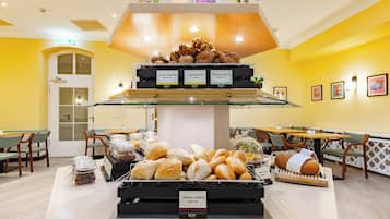 Päivittäinen buffetaamiainen (17.00 EUR per henkilö)