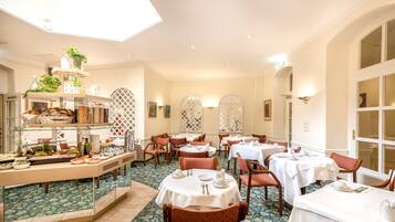 Daily buffet breakfast (EUR 10 per person)