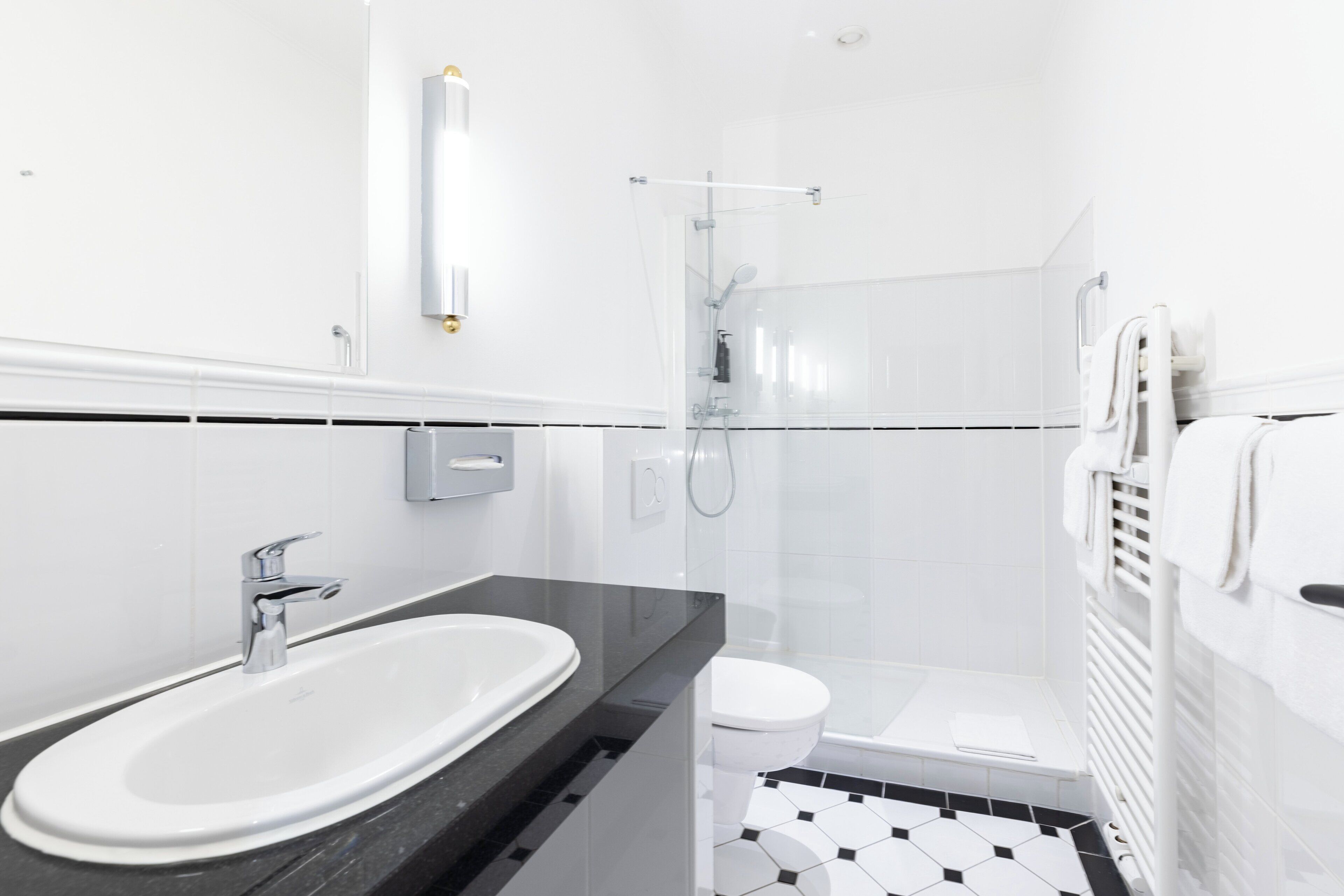 Premium Room, 1 Queen Bed with Sofa bed, Balcony | Room amenity