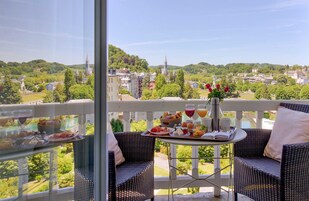 小型套房, 河景 | 阳台