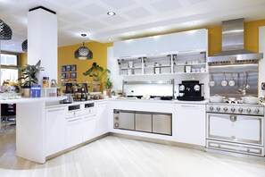 Daily buffet breakfast (EUR 20 per person)