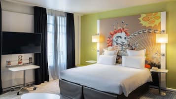 Premium bedding, in-room safe, desk, laptop workspace