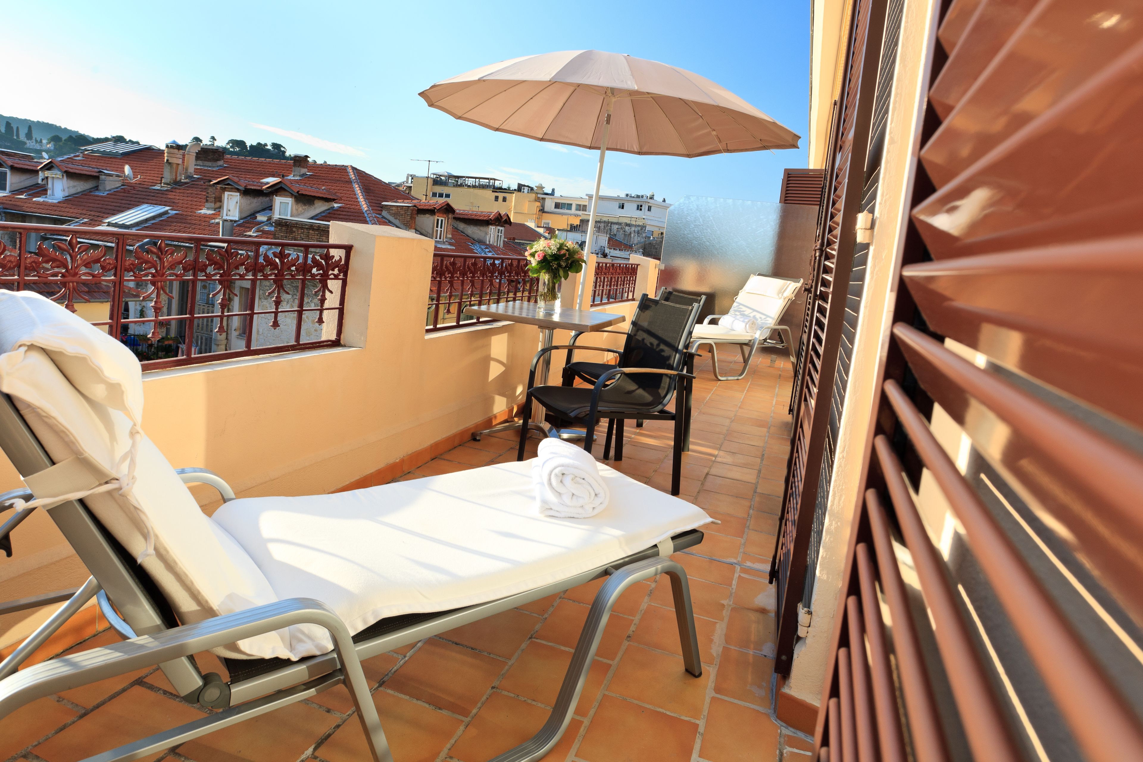 Junior Suite, 1 King Bed, Non Smoking, Terrace (Twin bed on request) | Terrace/patio