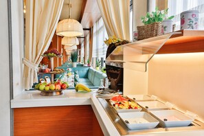 Daily buffet breakfast (EUR 14.50 per person)