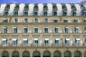 Fachada de la propiedad