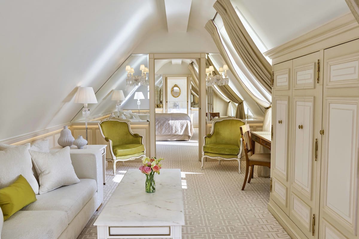 Suite (La Parisienne) | Premium bedding, Select Comfort beds, minibar, in-room safe