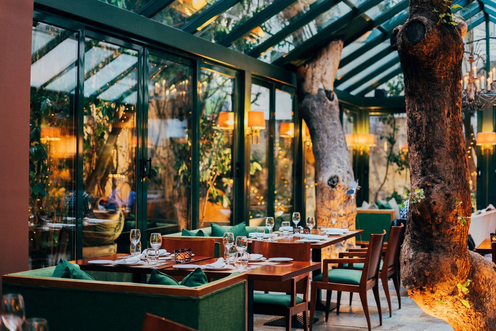 2 restaurants, breakfast, lunch, dinner served; mediterranean cuisine