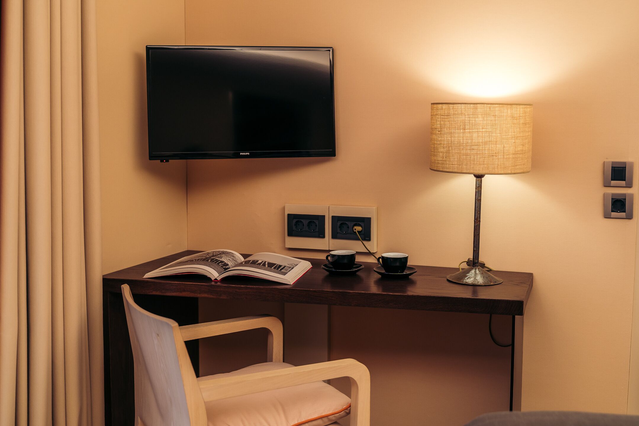 classic double or twin room | 1 bedroom, in-room safe, soundproofing, free wifi