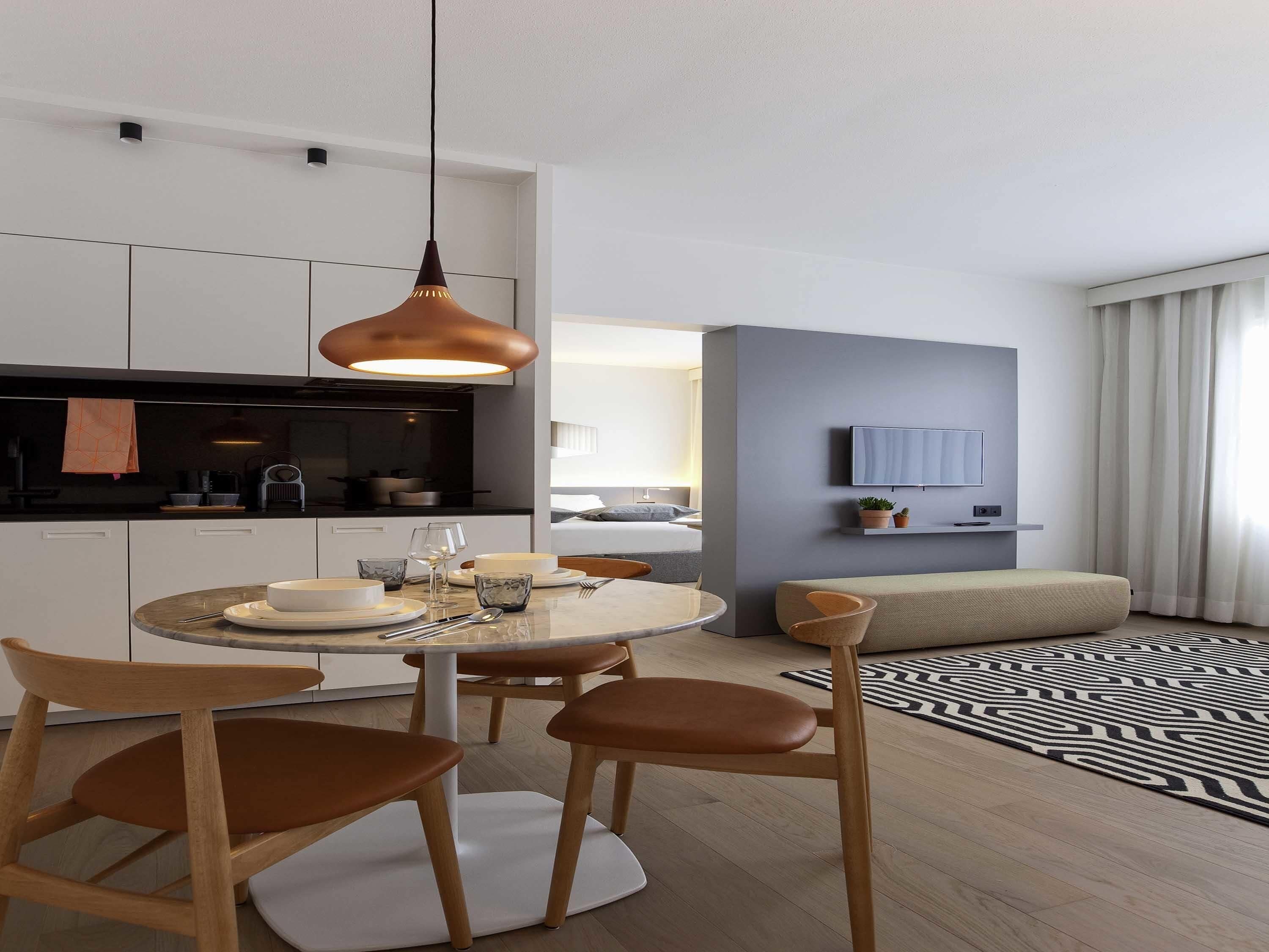 Minibar, in-room safe, desk, blackout curtains