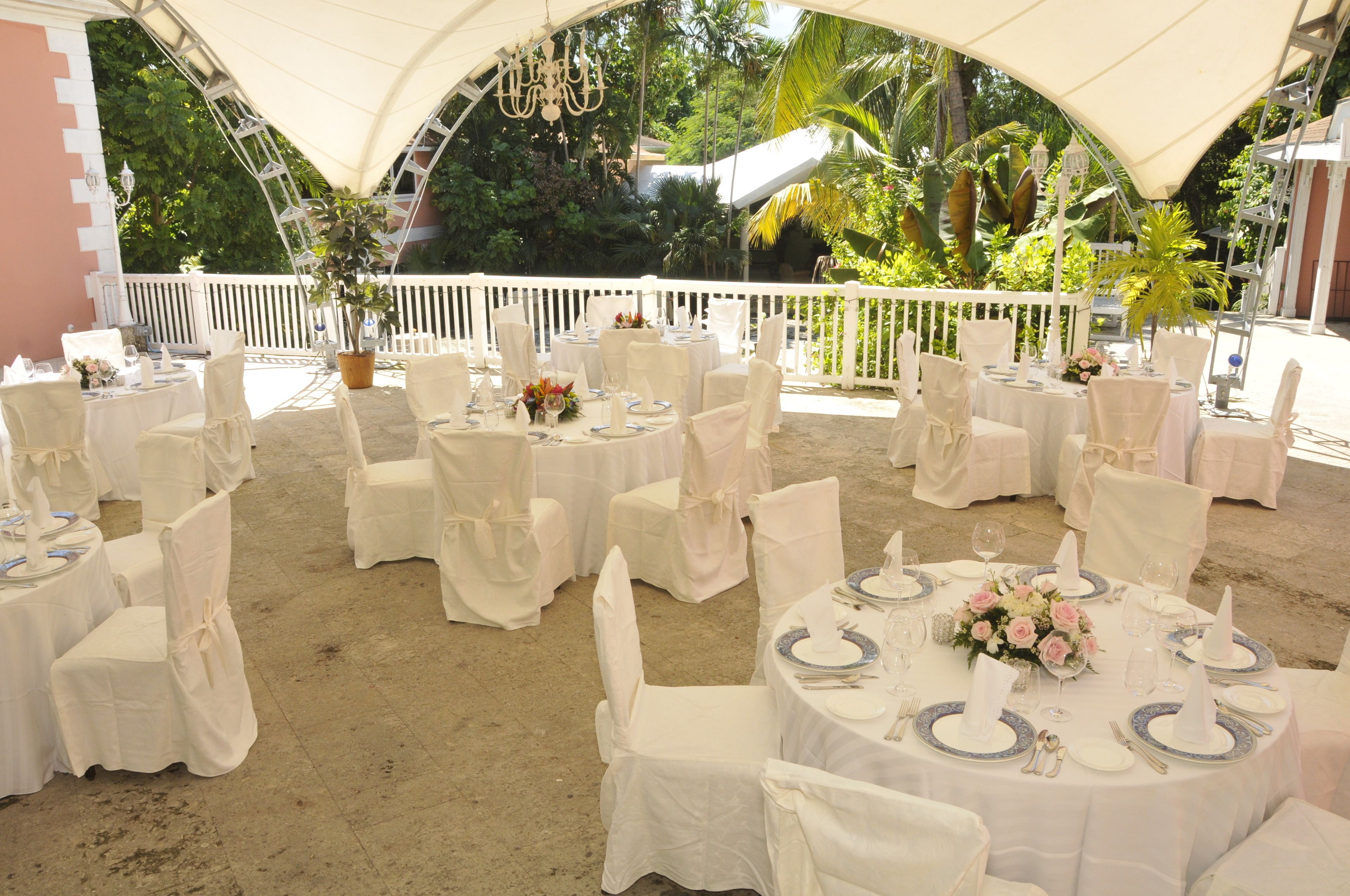 outdoor banquet area