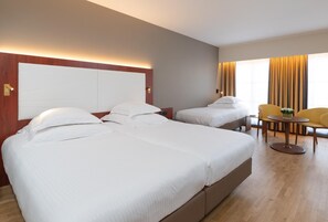 Minibar, in-room safe, individually furnished, desk