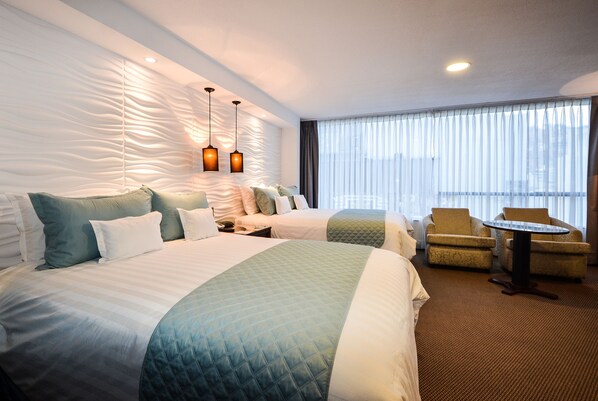 Couette en duvet d'oie, minibar, coffres-forts dans les chambres, bureau