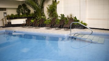 Piscina interna