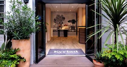 Hotel Kyriad Paris 10 Canal Saint Martin