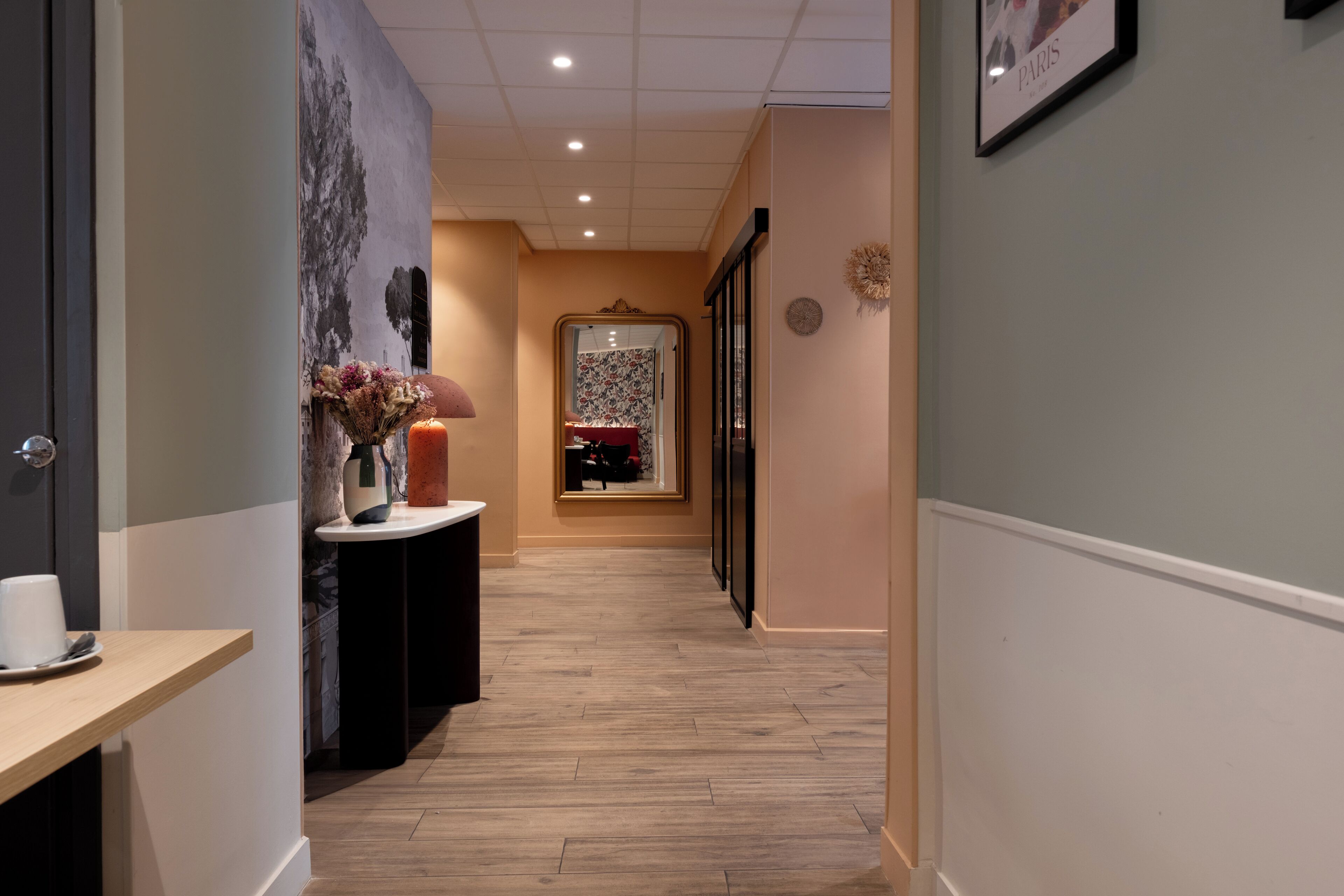 Photo - Kyriad Paris 10 - Canal Saint Martin - République