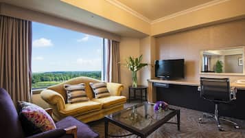 In-room safe, desk, laptop workspace, soundproofing